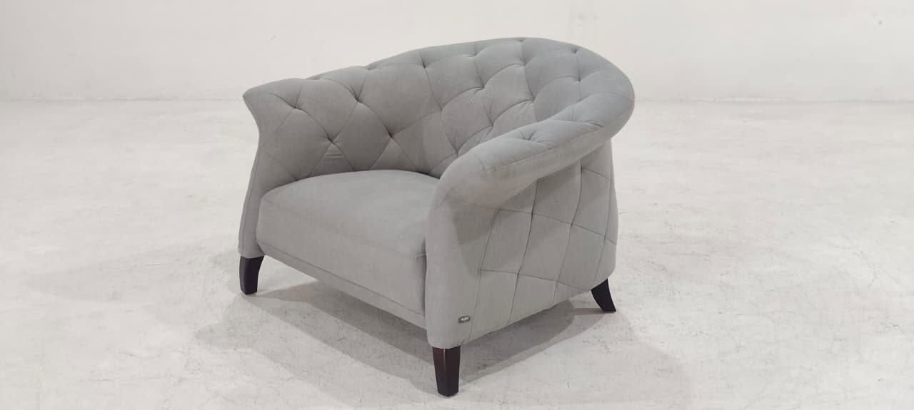 EX.007(3) - 1 SEATER+PILLOW - BLR WH