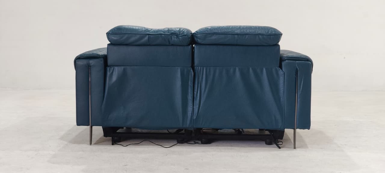 KM.5167(4) - 2 SEATER RECLINER(ELECTRIC) - BLR WH
