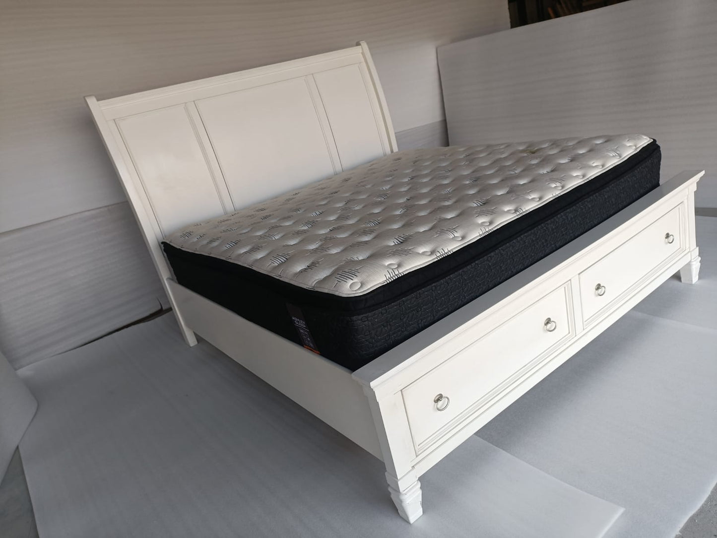B672-76+78+99 - CAL KING STORAGE BED - HYD DASH(BESPOKE)