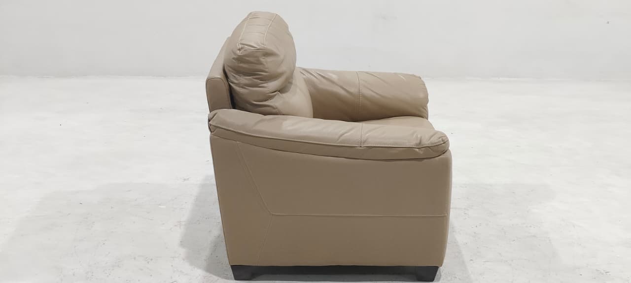 GL-11345 - ACCENT CHAIR - BLR WH