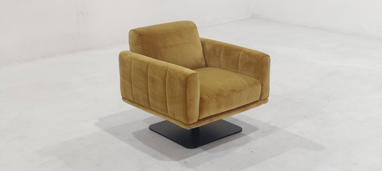 C193-066-78 - SWIVEL CHAIR - BLR WH