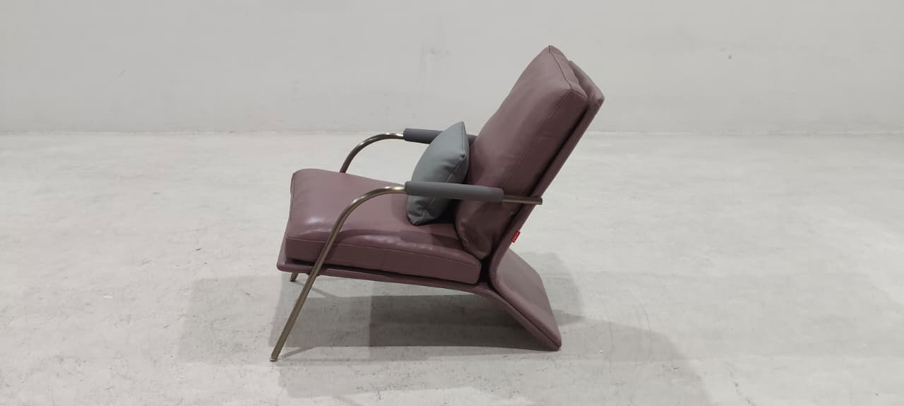A9613(4) - ACCENT CHAIR - BLR WH