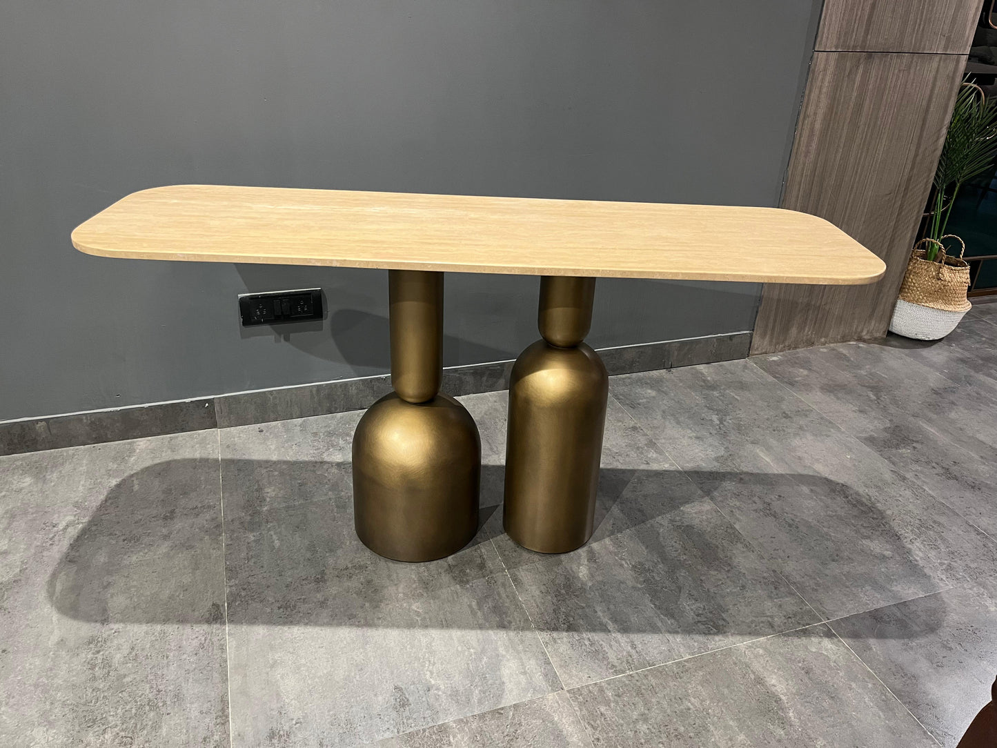 DT916 - CONSOLE TABLE - NAR