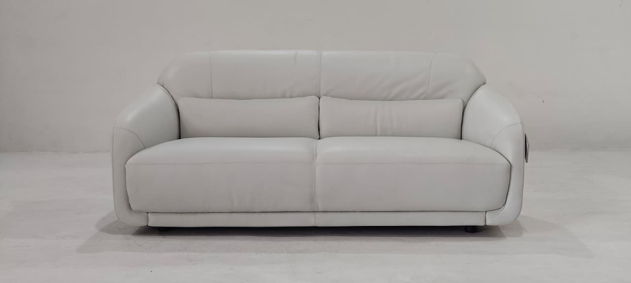 C250-009-20(2) - 3 SEATER - BLR WH