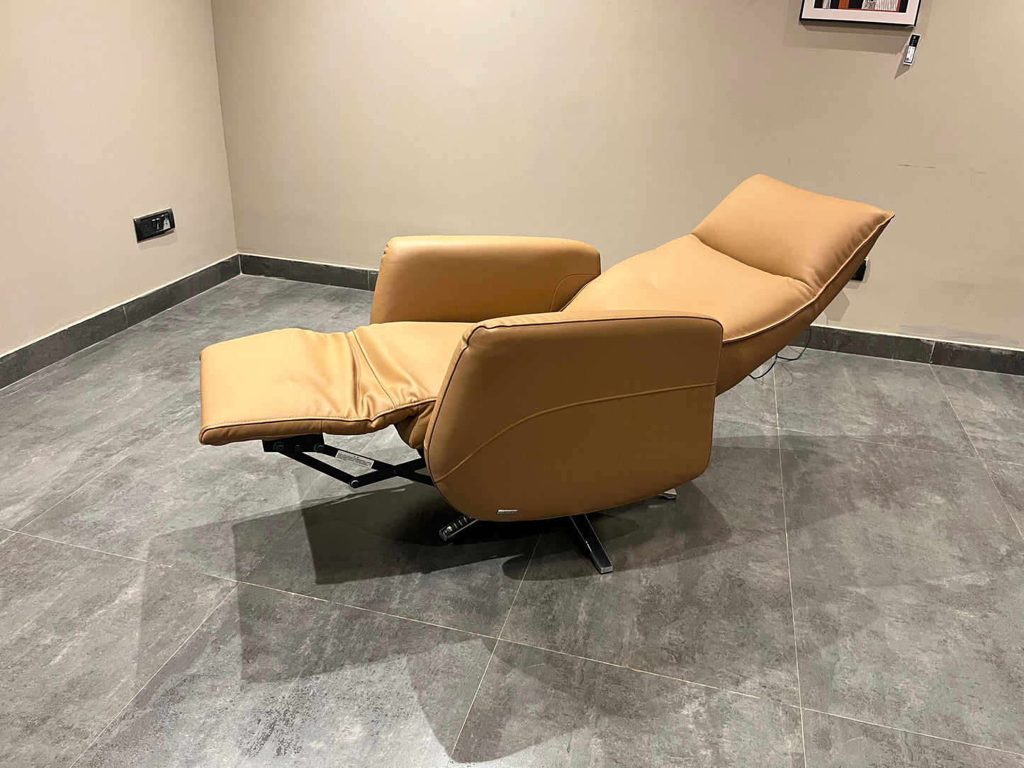 EA2490K - 1 SEATER RECLINER(ELECTRIC) - NAR