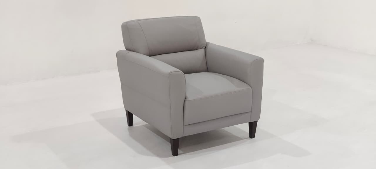 C131-003-A0D3 - ARM CHAIR - BLR WH