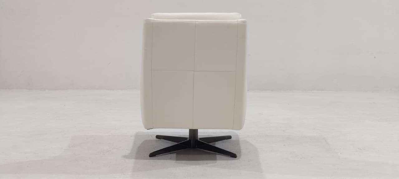 C065-066-10(2) - SWIVEL CHAIR - BLR WH